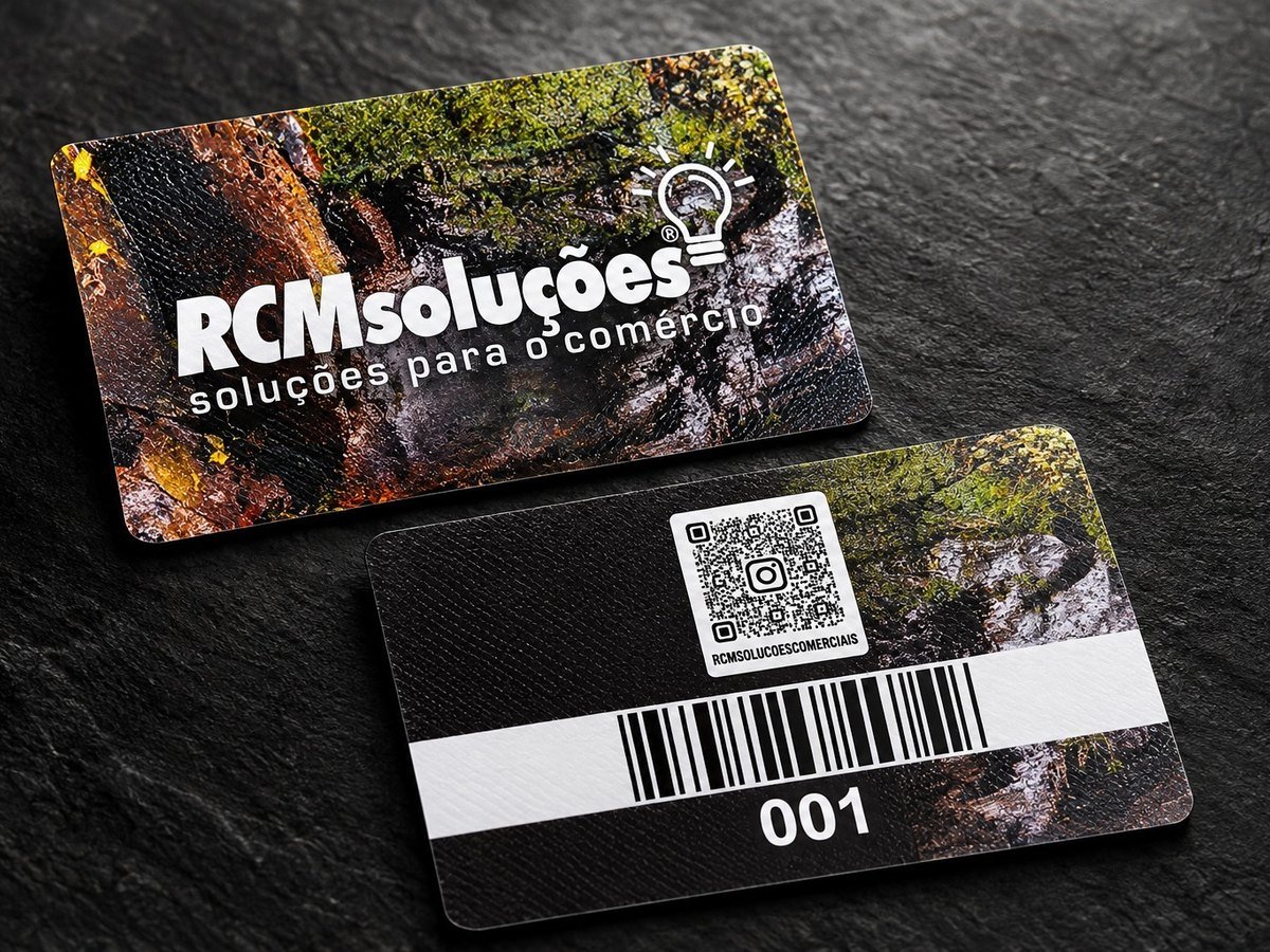 Cartões RFID personalizados RCM com acabamento texturizado, frente com logo e verso com QR Code, código de barras e numeração